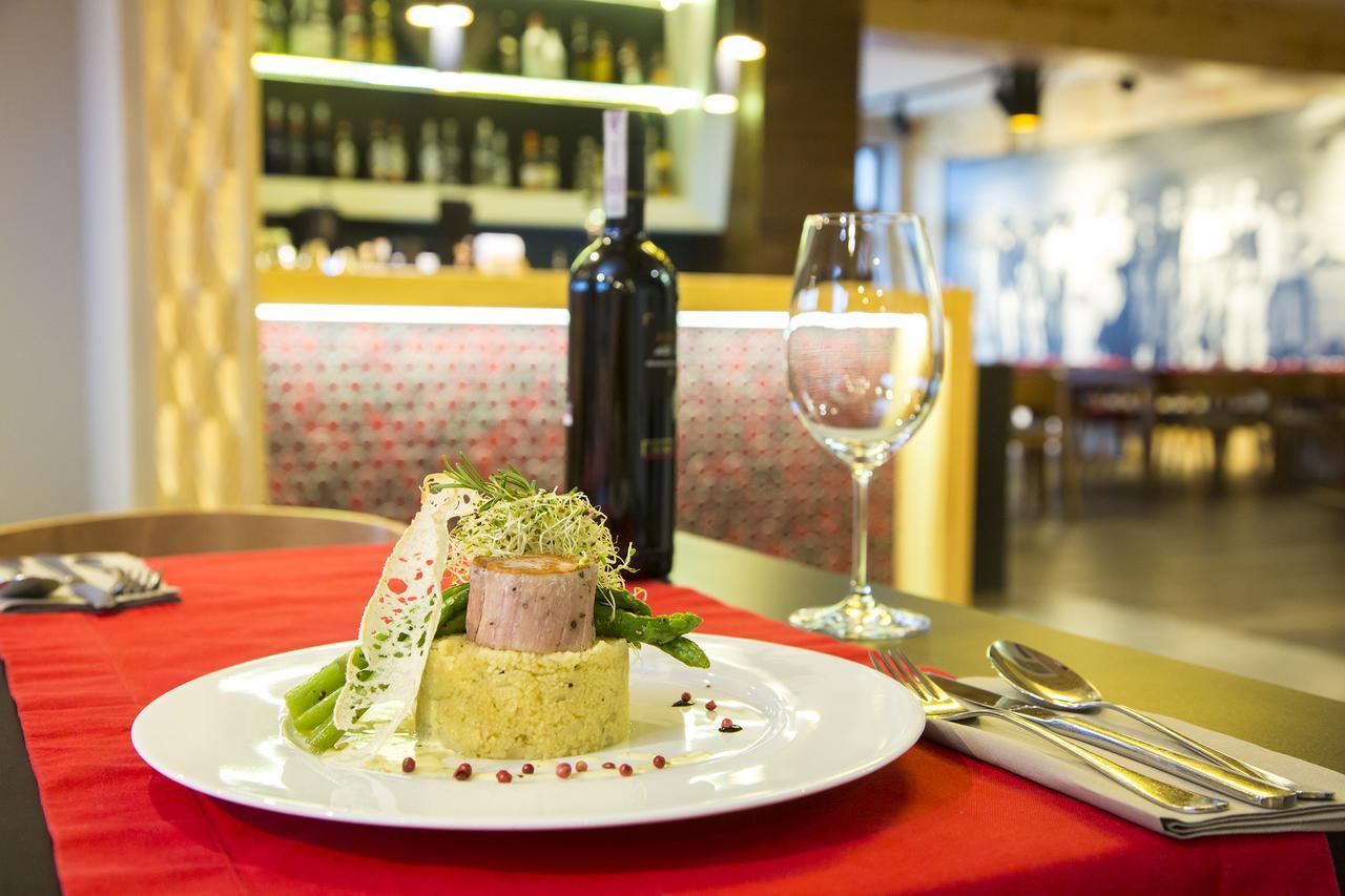 Hotel Kopieniec Fizjo- Med & Spa Murzasichle Luaran gambar